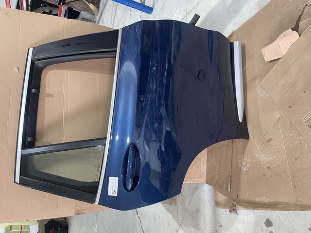 Двері задні в зборі 41007465534 BMW