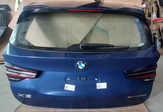 П'яті двері 41007494942 BMW