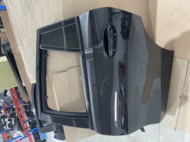 Двері пасажирськи задні ліві 41008497451 BMW