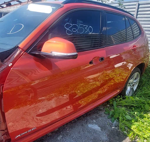 Двері пасажирськи задні ліві 41009628743 BMW