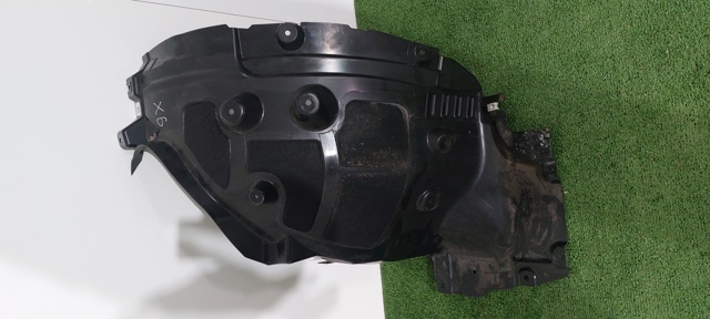 Підкрилок переднього крила, правий задній 51717427508 BMW