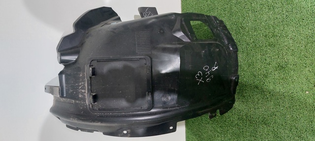 Підкрилок переднього крила, правий передній 51717445682 BMW