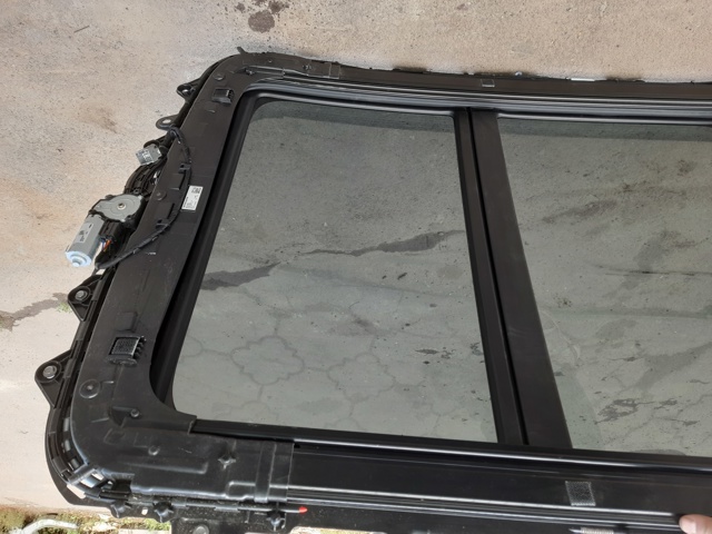 Кришка люка даху передня 31675975 VOLVO