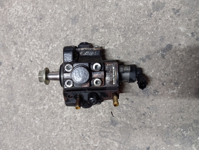 Насос паливний високого тиску (ПНВТ) - DIESEL 0445010184 OPEL