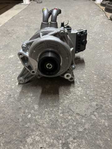 Генератор 3739003900 HYUNDAI