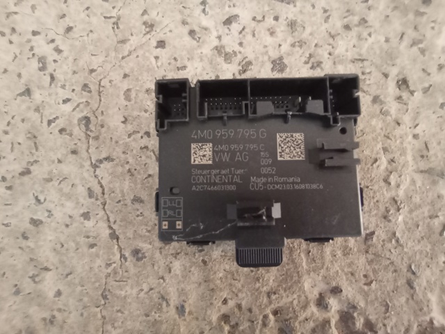 Блок комфорту задніх дверей 4M0959795G VAG