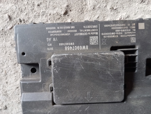 Модуль "Діагностичний інтерфейс" 8W6907468 VAG