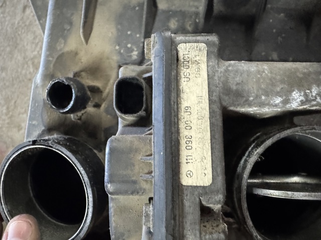Блок дросельної заслінки 1110980009 MERCEDES