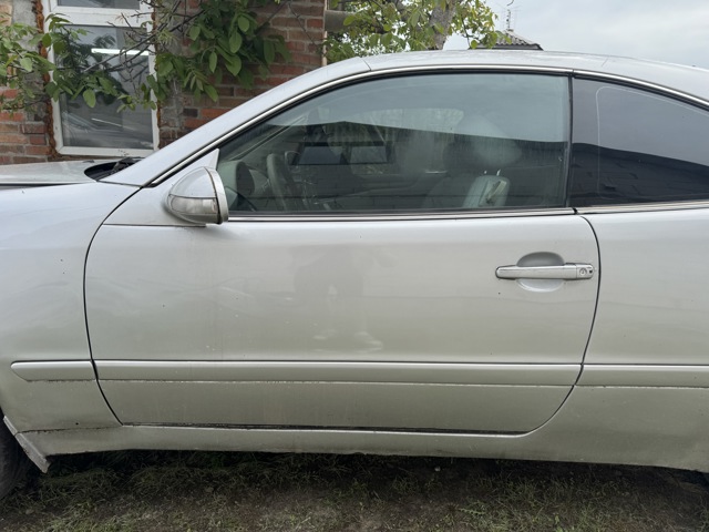 Дверь передня ліва A2087200105 MERCEDES
