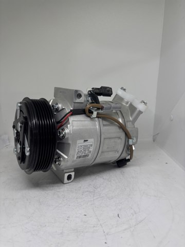 Компресор кондиціонера 813145 VALEO