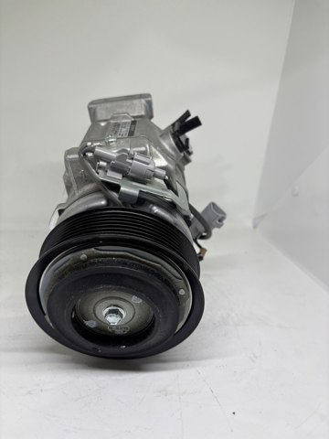 Компресор системи кондиціювання 8832060A02 DENSO