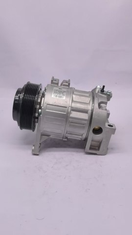 Компресор кондиціонера 926009W10B NISSAN