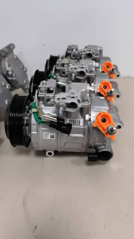 Компресор системи кондиціювання F2GH19D629AB FORD