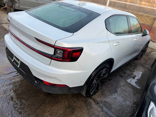 Правий катафот бампера 31698097 VOLVO
