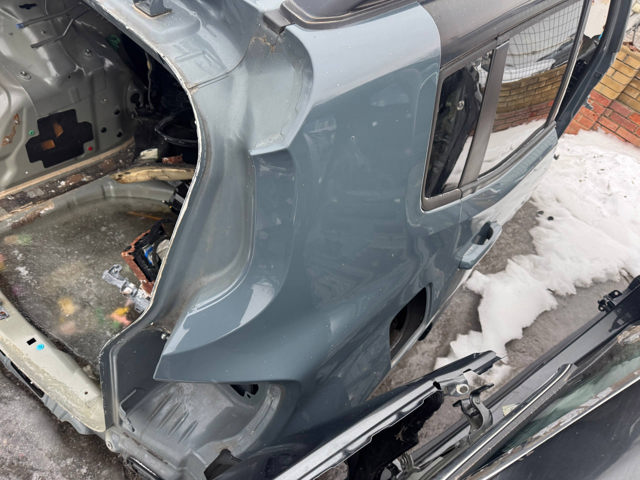 Бічна частина задні праві 68263222AA CHRYSLER