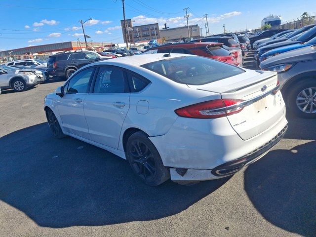 Скло задньої двері лівої DS7Z5425713A FORD