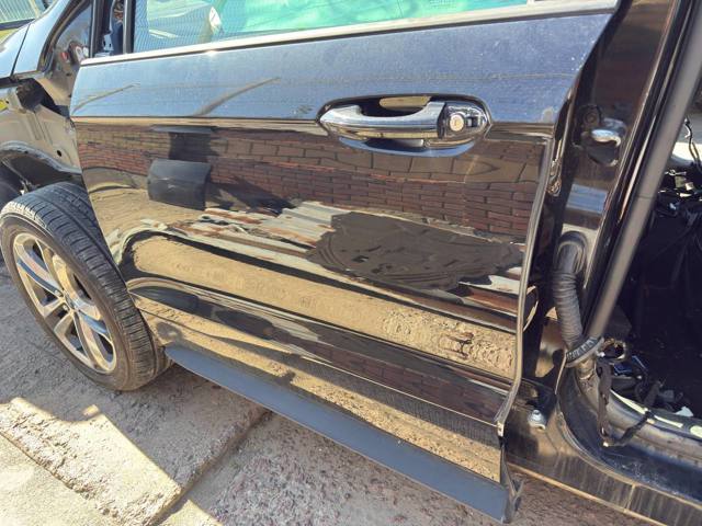 Петля заднтої двері, лівої FT4Z5826801B FORD