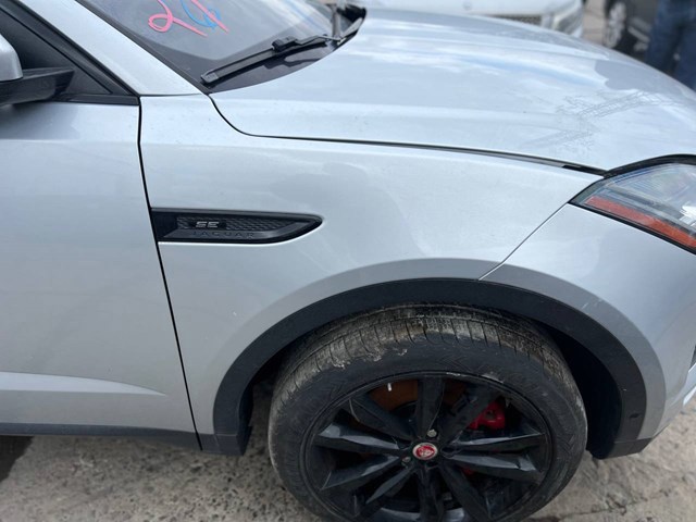 Переднє праве крило J9C2949 JAGUAR