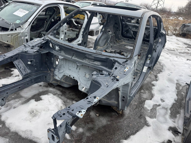 Панель бризковика моторного відсіку, ліва KB7W54210 MAZDA