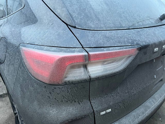 Задня ліва внутрішня фара LJ6Z13405D FORD