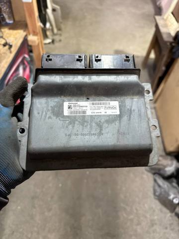 Мізки двигуна LV4Z12A650CBNP FORD