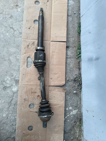 Привід правий 1827181 FORD