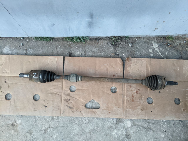Привід передній правий 44305SNA000 HONDA
