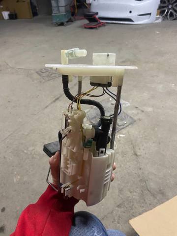 Електробензонасос 170404HK1A NISSAN