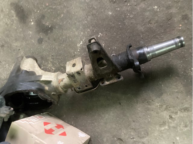 Міст середній в зборі 383005546R RENAULT