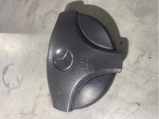 Подушка в кермі A16846000987D88 MERCEDES