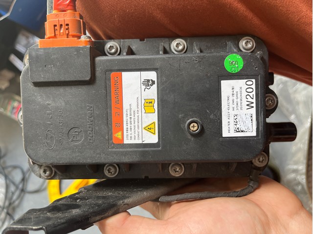 Обігрівач батареї 375W2GI100 HYUNDAI