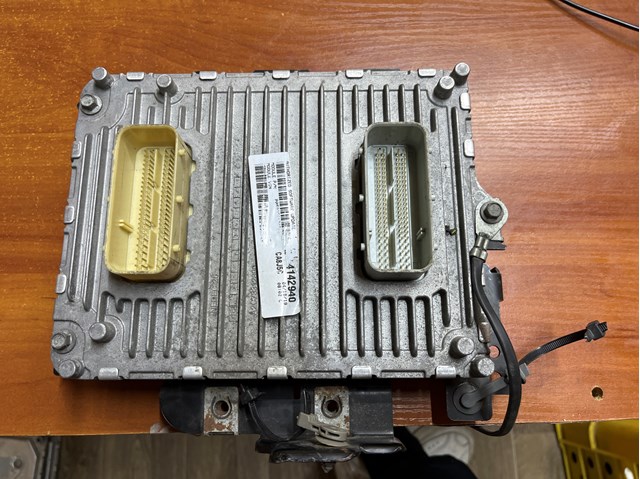 Мізки двигуна 68331184AA CHRYSLER