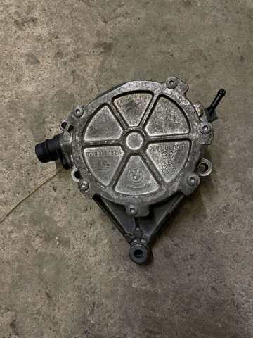 Насос вакуумний 11667640279 BMW