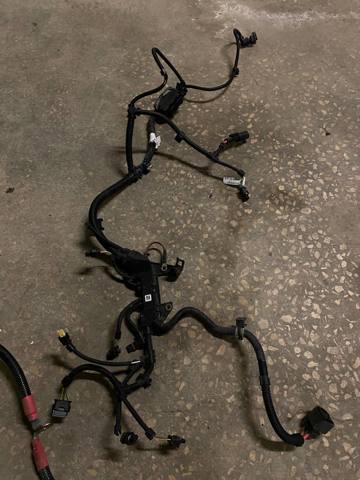 Електропроводка моторного віддсіка 12517630864 BMW