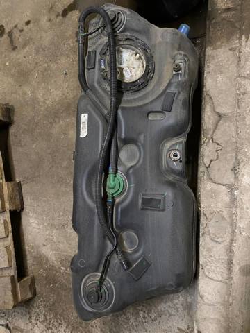 Бензобак 16117220743 BMW