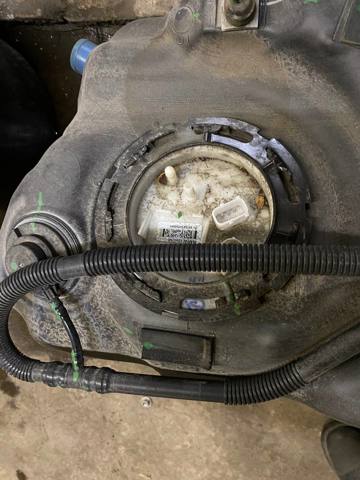 Електробензонасос 16117314804 BMW