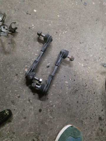 Яйця на стабілізаторі передні 31306861485 BMW