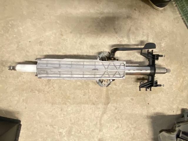 Колонка рульова 32306854045 BMW
