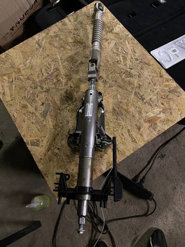 Рульова колонка 32306873699 BMW