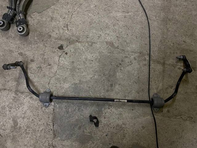 Стабілізатор задньої балки 33556859017 BMW
