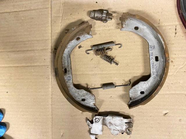 Гальмівні колодки гальма стоянки 34416761289 BMW