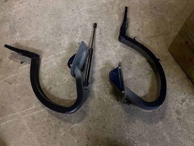 Петля багажника 41007420784 BMW