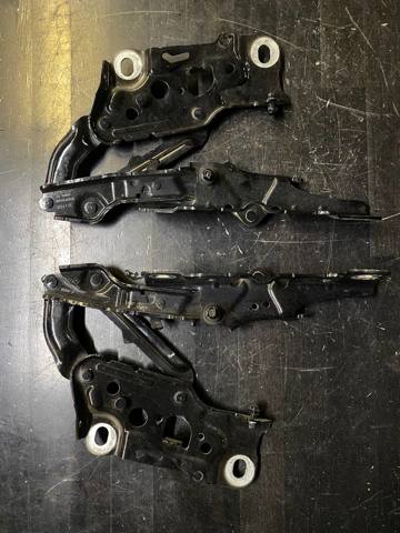 Петля капота, права 41007427052 BMW