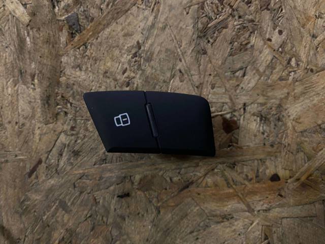 Кнопка центрального замка 4G0962107 VAG
