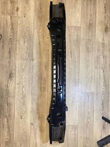 Балка бампера заднього 51127203976 BMW
