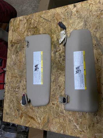 Козирок сонцезахисний автомобіля 51167248862 BMW