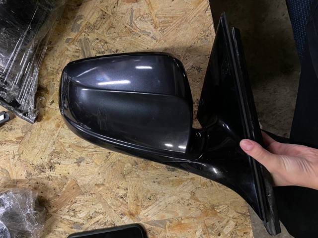 Праве бокове дзеркало 51167283624 BMW
