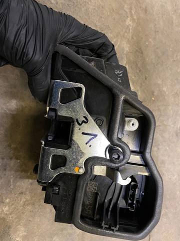 Замок задньої двері, лівої 51227229459 BMW