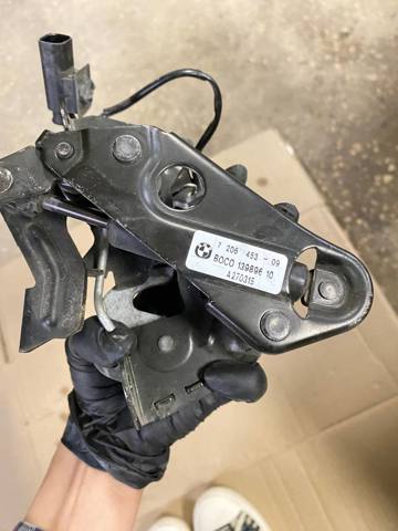 Замок капота, лівий 51237206453 BMW