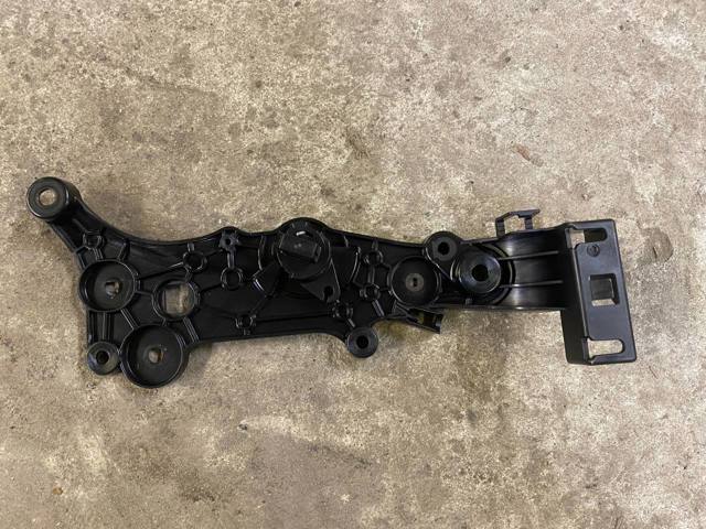 Кронштейн ручки відкривання капота 51477343390 BMW
